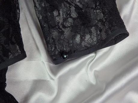 Luxusné čipkované šaty s bolerkom, m