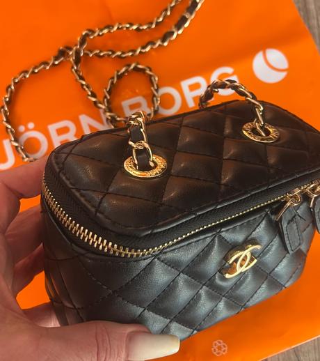 Mini kabelka (replika), 