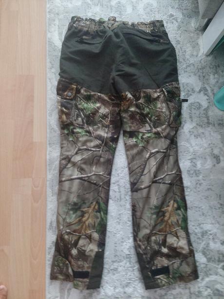 Kamuflazove nohavice, 