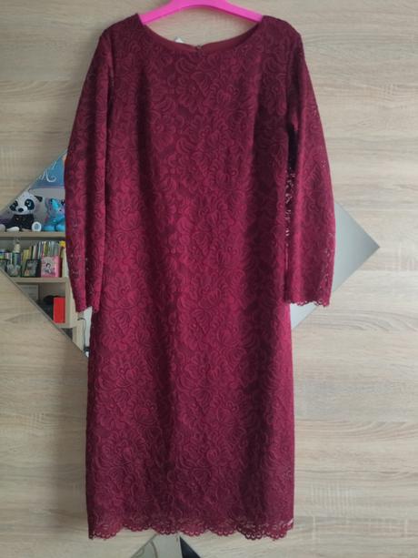 Čipkované bordové šaty, xl