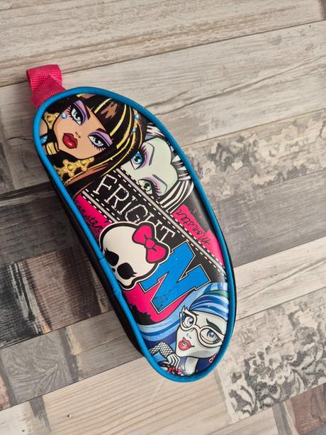 Peračník monster high, 