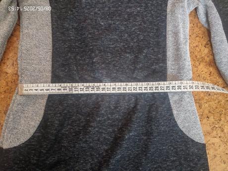 Hrubšie šaty, pepperts,134