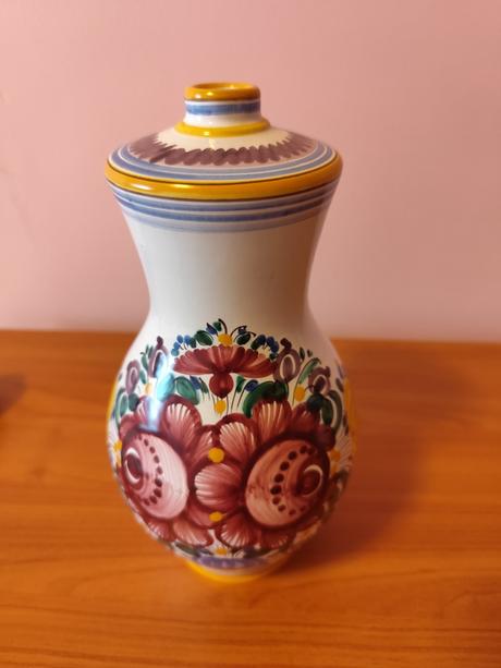 Dzban s uzkym hrdlom 26 cm vysoka, osobny odber, 