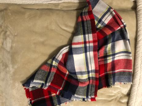 Teplý veľký šál, 