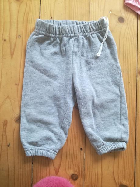 Balik oblečenie, 68–80