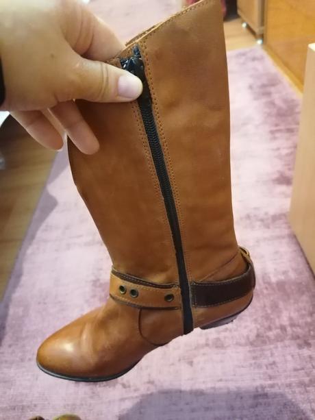 Kožene čižmy, 36