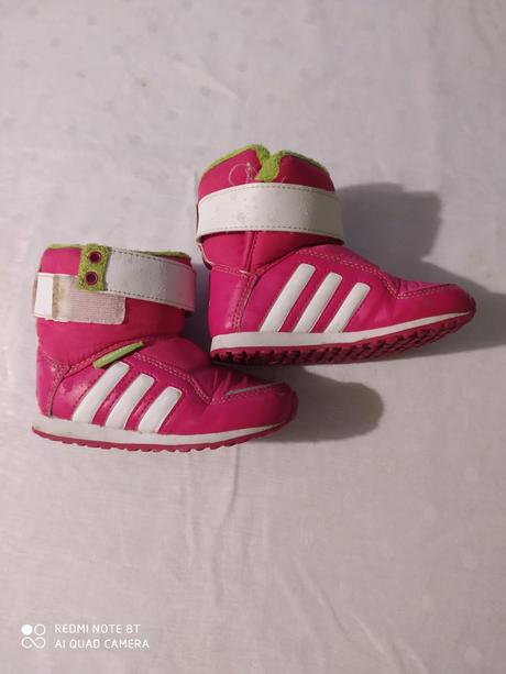 Snehule 21, adidas,21