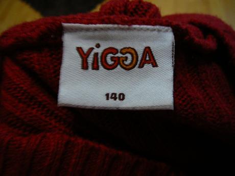 Dievcensky sveter-saty, 140