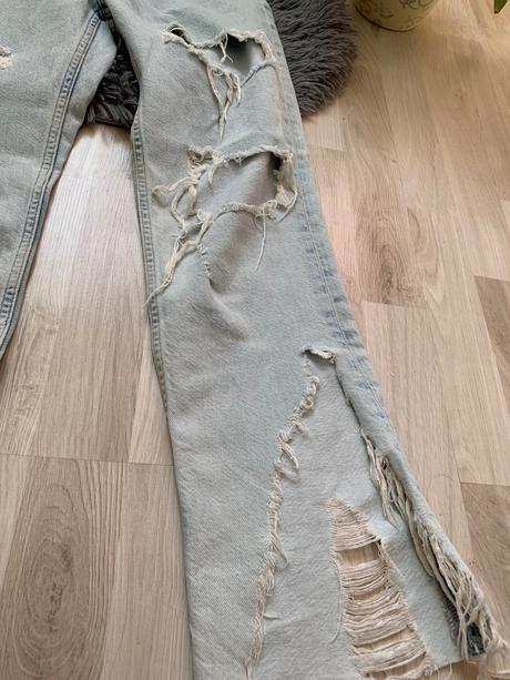 Roztrhane svetlomodre boyfriend rifle h&m, h&m,xs