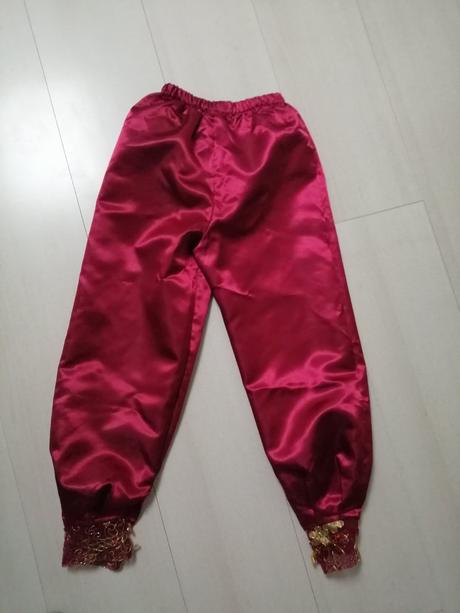 Komplet na detsky karneval, 