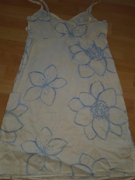 Lanove saty, esprit,38