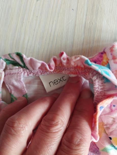 Bohaté šaty, next,86