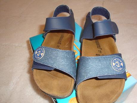 Chlapčenské sandále, 33