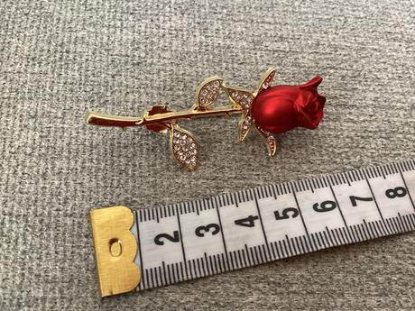 Červená ruža - brošňa, 
