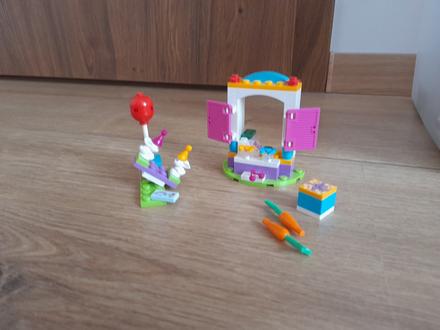 Lego friends 41113 - obchod s darčekmi, 