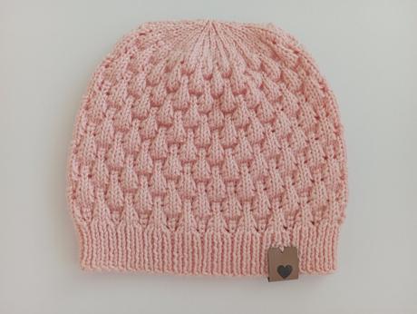 Dievčenská čiapka, 52