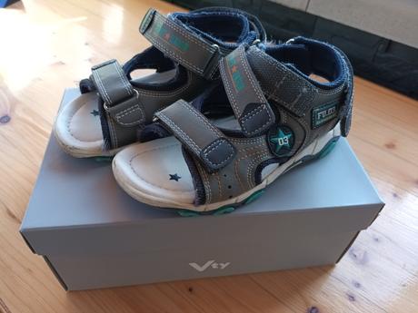 Sandalky, velk. 29, 29