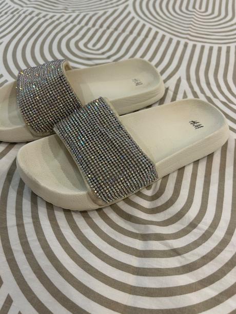 Šlapky s kamienkami, h&m,35