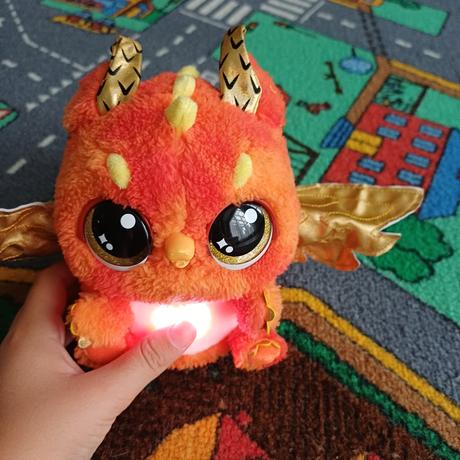 Interaktivny dracik,