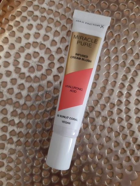 Krémová lícenka max factor, 