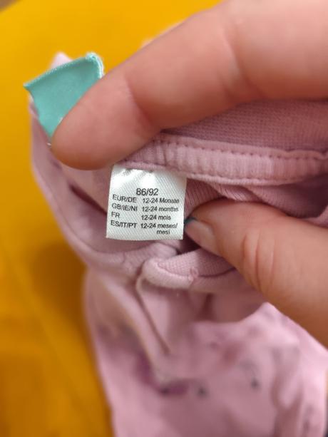 Balík oblečenia, 86–98