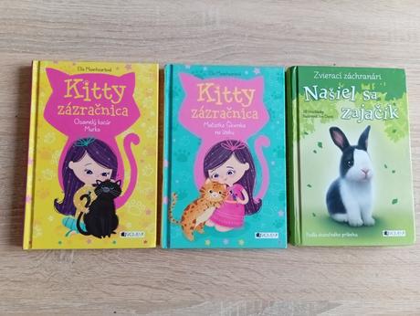 Knihy kitty zázračnica a našiel sa zajačik,