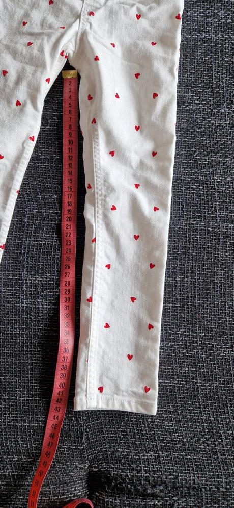 Biele nohavice so sedieckami 4-5 r, h&m,104