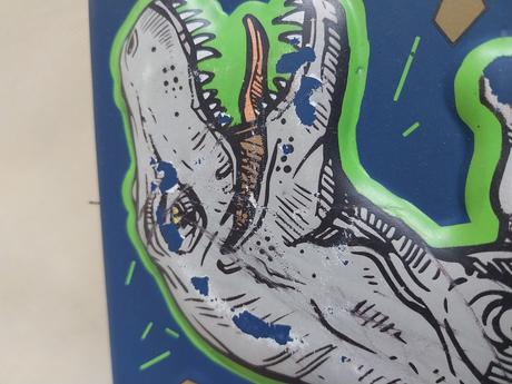 Peracnik t-rex,