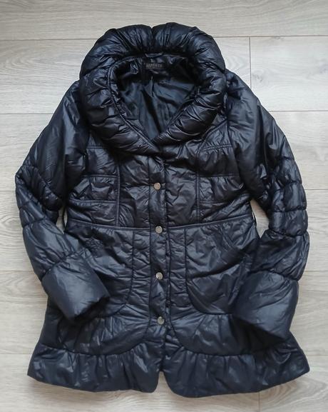 Cierna prechodna bunda, l