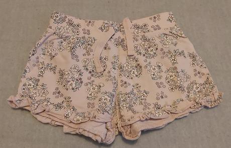 Šortky kvety primark 80, primark,80