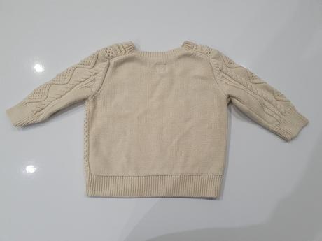 Svetrík gap, gap,86