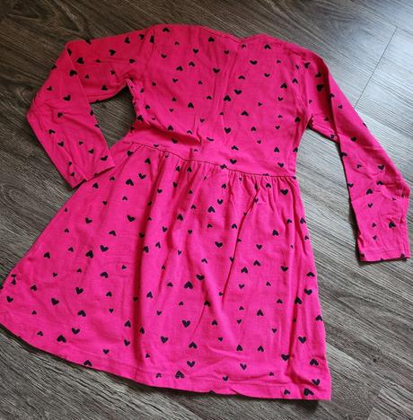 Šaty k pančuškam, 116