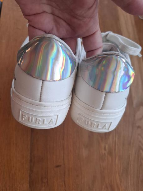 Furla kožené tenisky, 35
