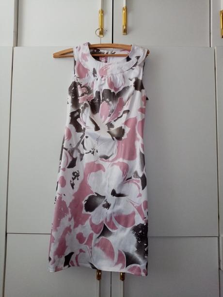 Damske spoločenske šary, 42