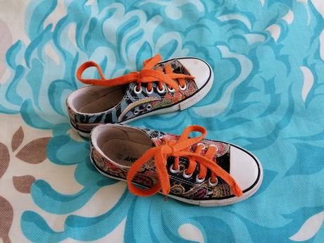 Farebné tenisky, 31