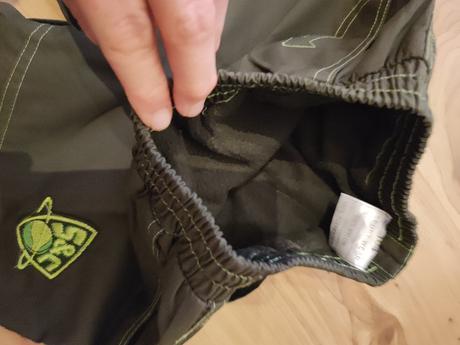 Podšité nohavice, 104