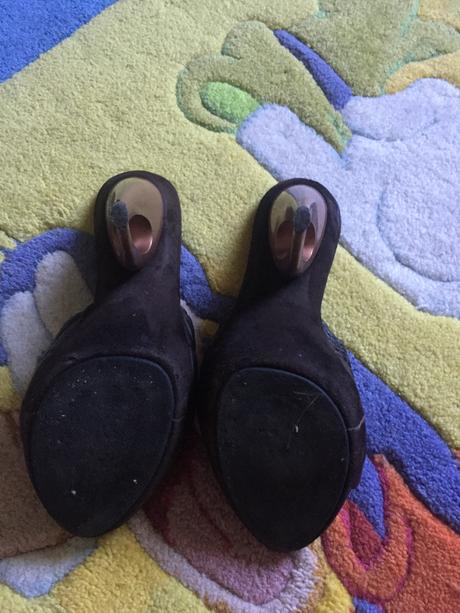 Krásne kožené vsuvky, 36