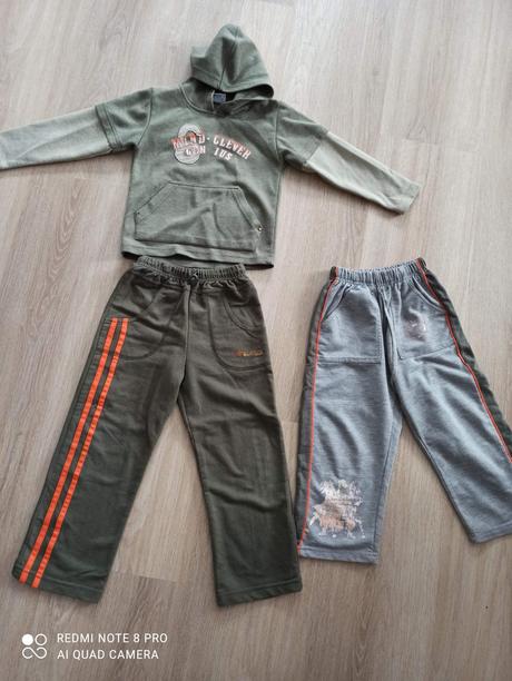 Tepláky a mikina 104, 104