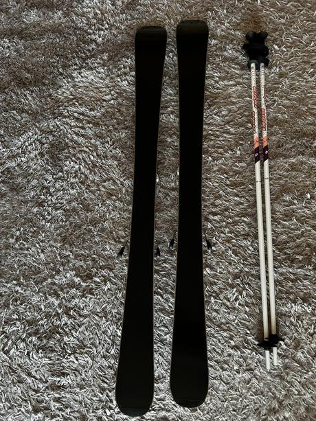 Lyže wedze, lyžiarky nordica veľ. 22, paličky, wedze,130-139 cm