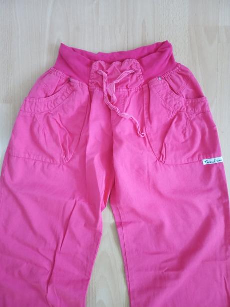 Nohavice- sportovy strih, s