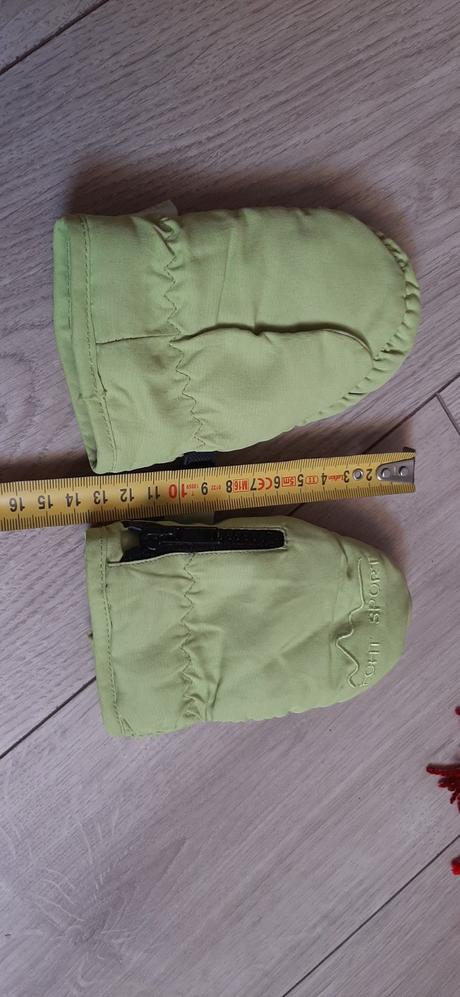 Rukavičky na cca 6_12m, 68