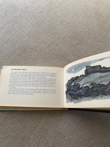 Naše hrady a kaštiele pisoň štefan velba marián,