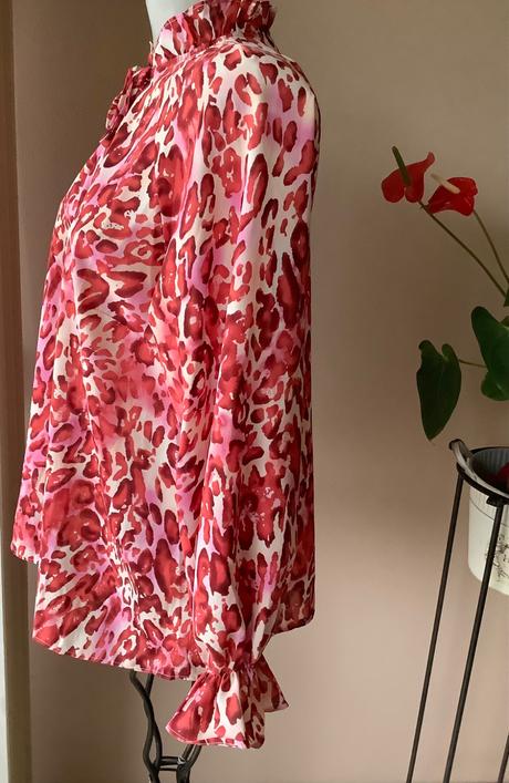 Bluzka s viazanim, lipsy london,42