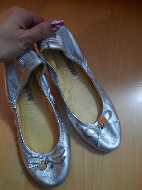 Balerinky buffalo., 38