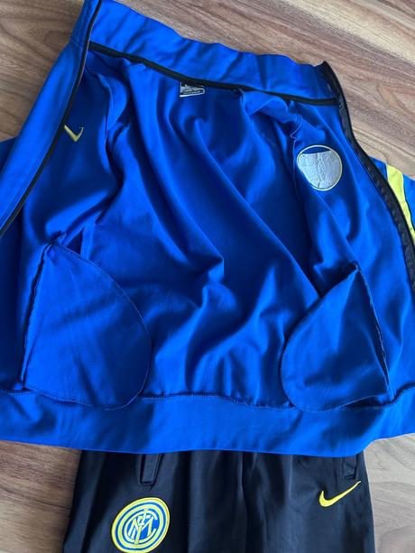 Suprava, nike,140