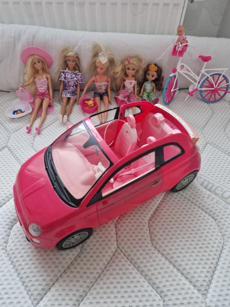 Bábiky s príslušenstvom, 