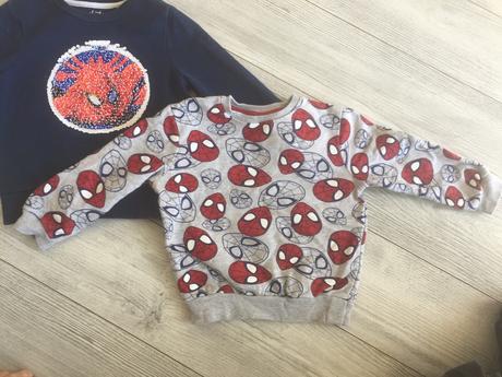 Mikina 2 x spiderman + 1 x benetton + 1 gratis 98, 98