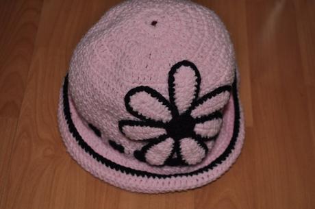 Háčkovaný klobúk, 122