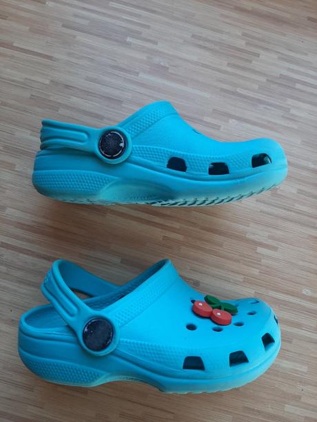 Crocsy s  ozdobkami, crocs,23