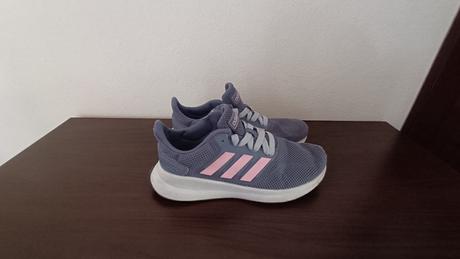 Tenisky, zn. adidas, adidas,36
